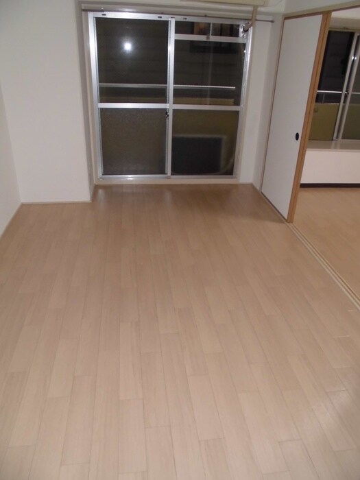 物件内観写真13　(居室)