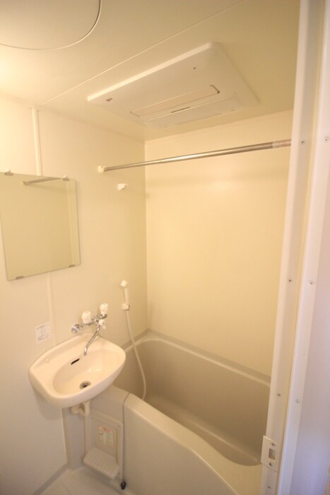 物件内観写真12　(バス／シャワールーム等)