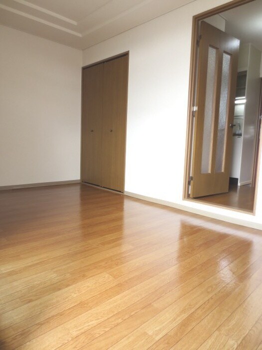 物件内観写真5　(居室)