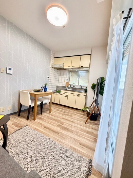 物件内観写真8　(居室)