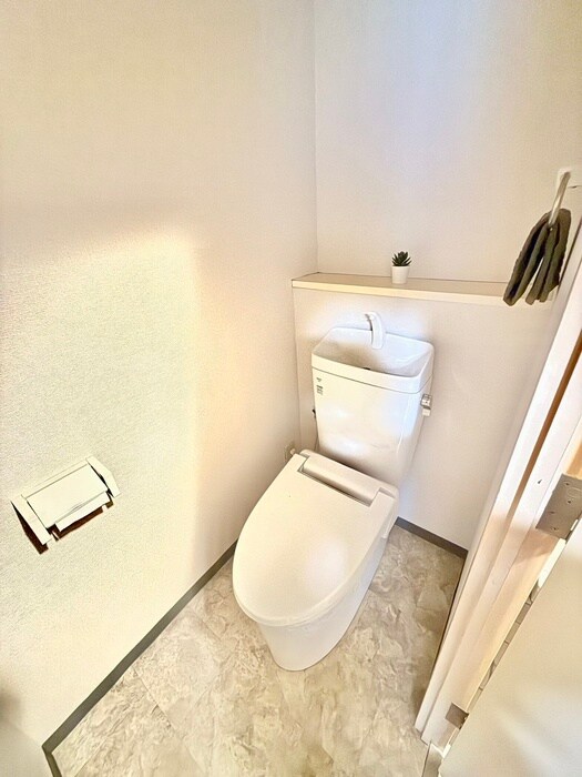 物件内観写真13　(トイレ)