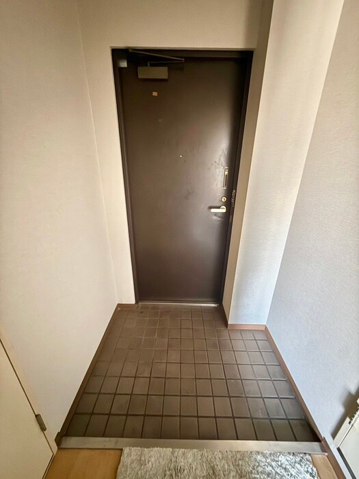 物件内観写真20　(玄関)
