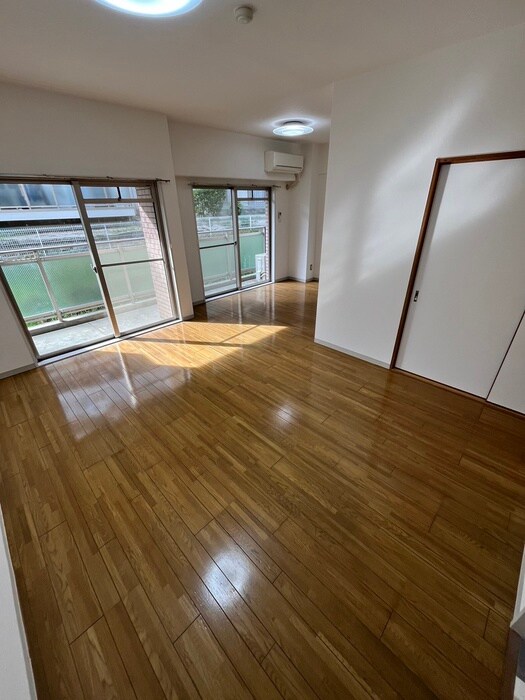 物件内観写真14　(居室)