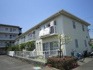 ガ－デンハイツ小林１号館外観写真