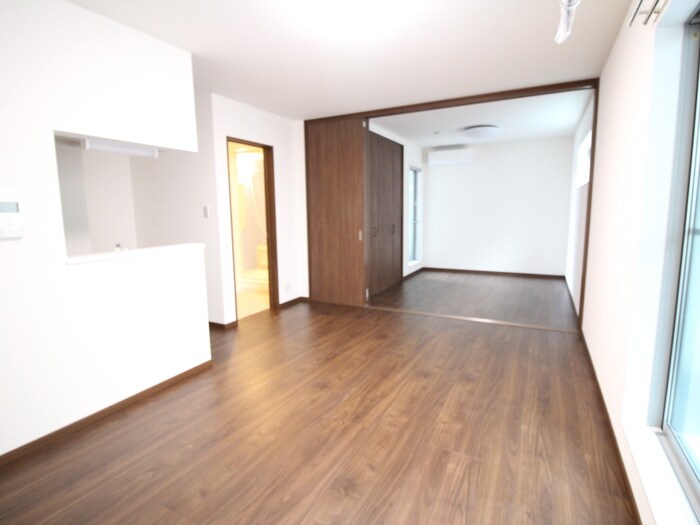 物件内観写真19　(居室)