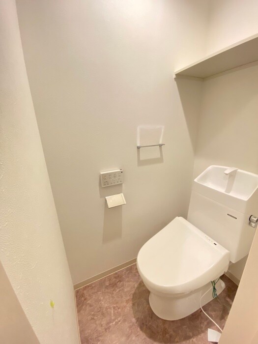 物件内観写真10　(トイレ)