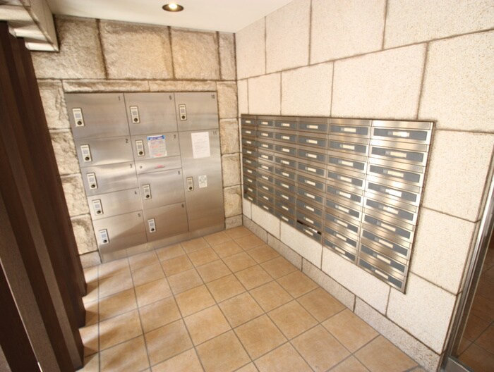 物件外観写真3　(建物設備)