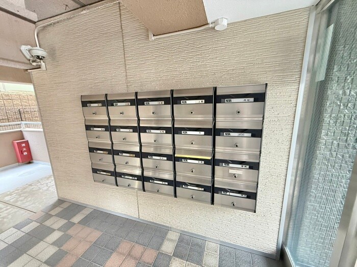 物件外観写真4　(建物設備)