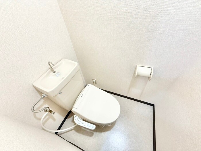 物件内観写真15　(トイレ)