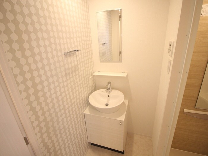 物件内観写真11　(洗面)