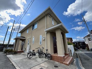 建石ハウスⅡ外観写真