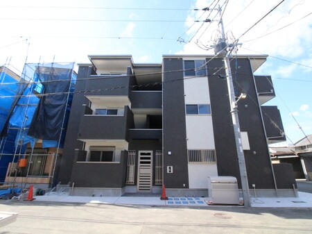 F　asecia　Taos外観写真