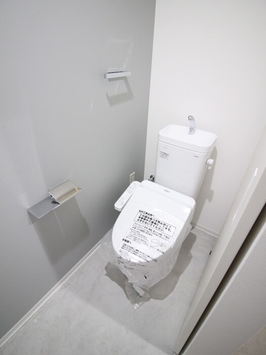 物件内観写真13　(トイレ)