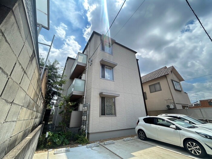 物件外観写真1　(外観写真)