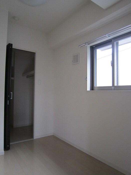 物件内観写真11　(居室)