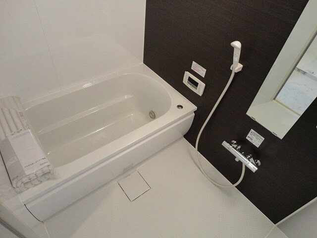 物件内観写真8　(バス／シャワールーム等)