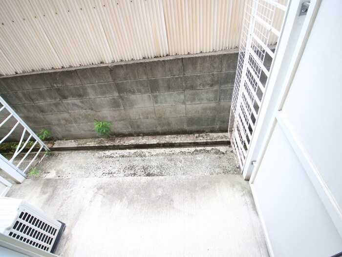 物件内観写真16　(ベランダ・バルコニー)