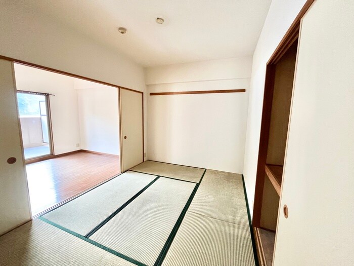 物件内観写真9　(居室)