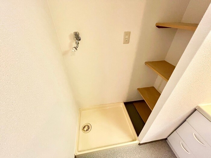 物件内観写真20　(廊下)