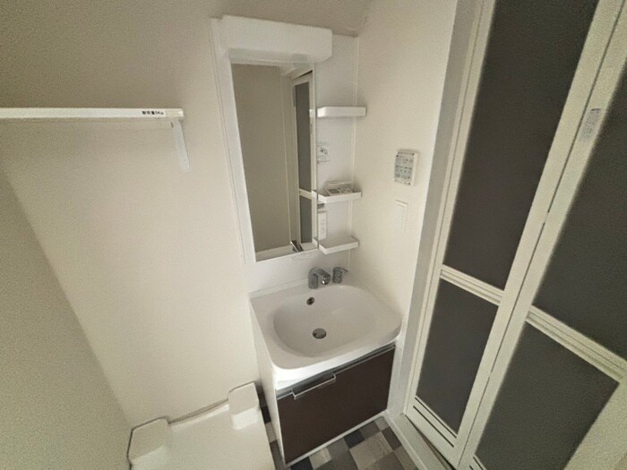 物件内観写真14　(洗面)