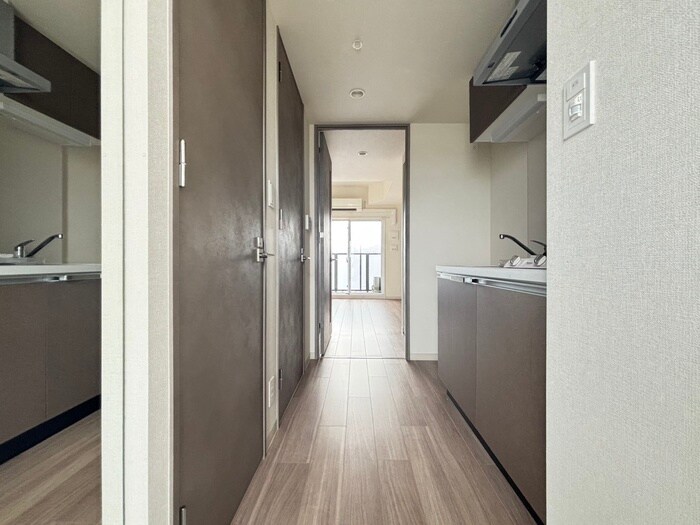 物件内観写真19　(廊下)