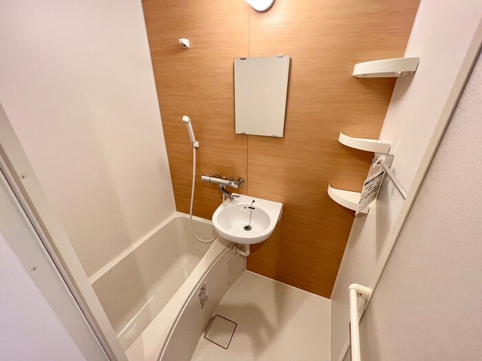 物件内観写真12　(バス／シャワールーム等)