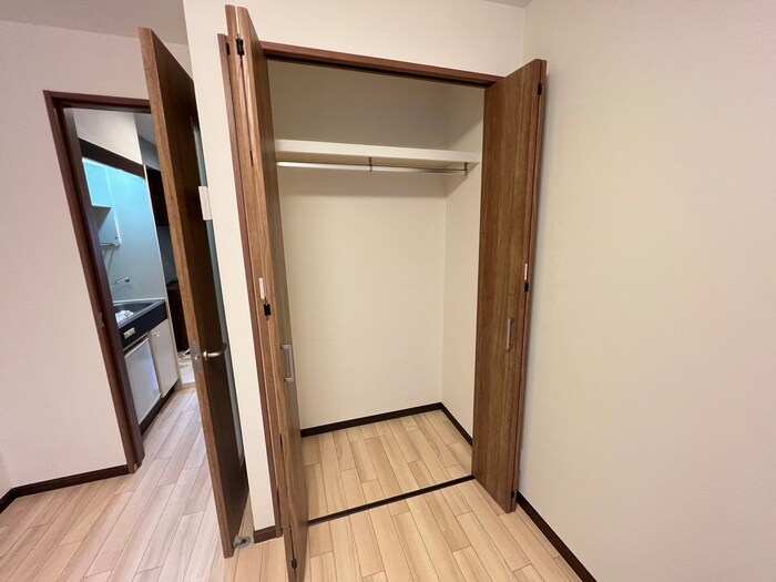 物件内観写真21　(収納)