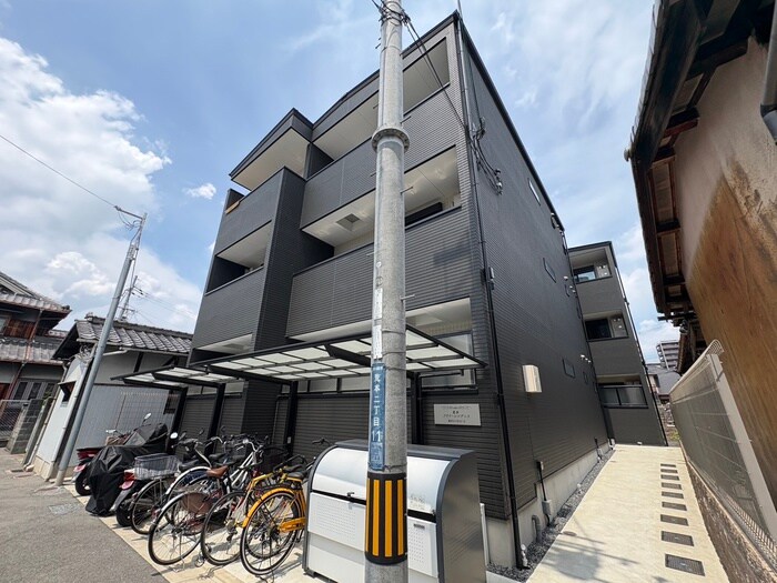 物件外観写真1　(外観写真)