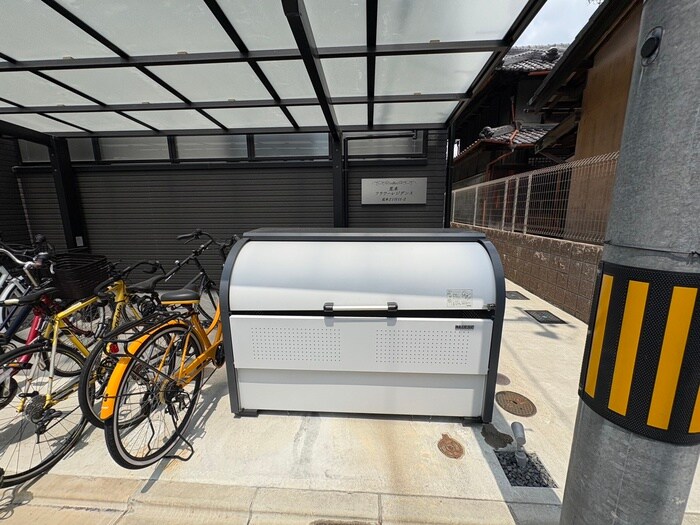 物件外観写真5　(建物設備)