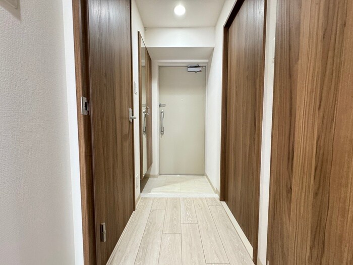 物件内観写真20　(廊下)