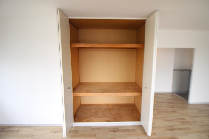 物件内観写真21　(居室)