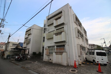 コ－ポ岡町外観写真