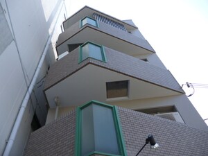 ロ－リエ岬外観写真