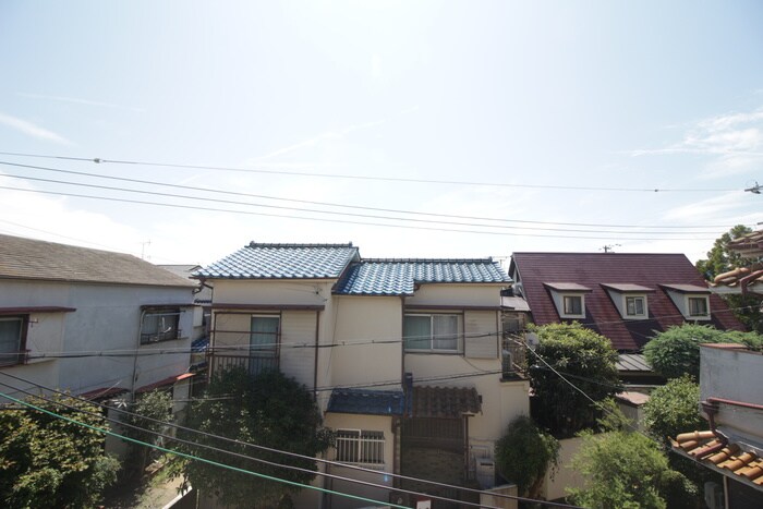 物件内観写真16　(室内からの展望)