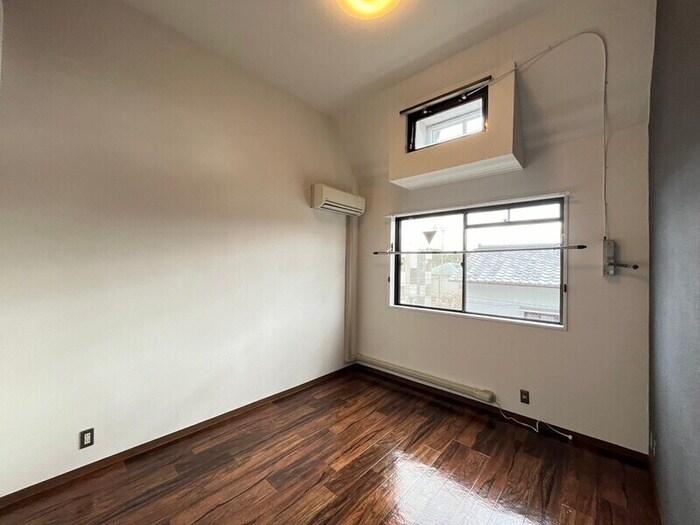 物件内観写真12　(居室)