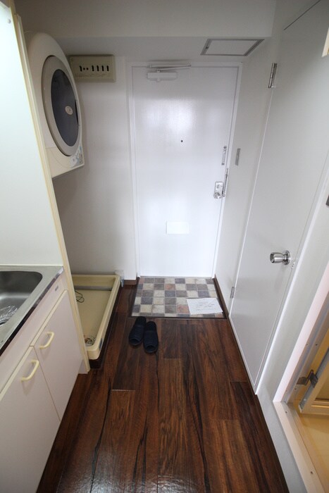 物件内観写真15　(廊下)