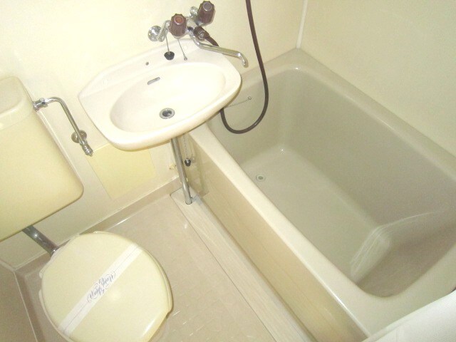 物件内観写真8　(バス／シャワールーム等)