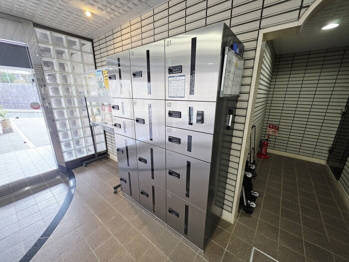 物件外観写真4　(建物設備)