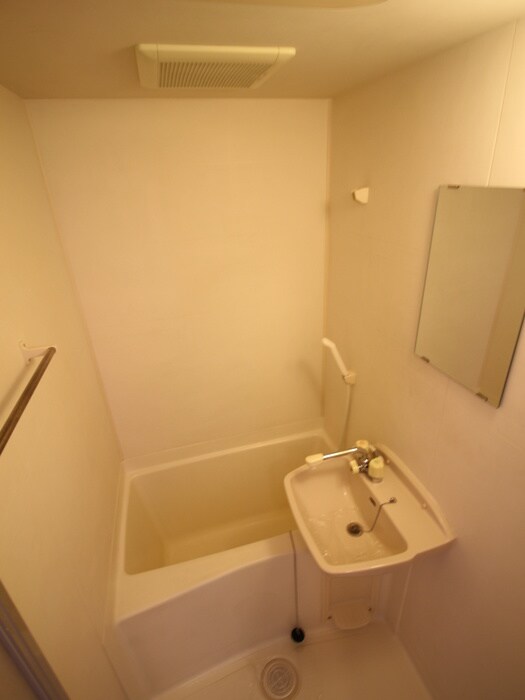 物件内観写真7　(バス／シャワールーム等)