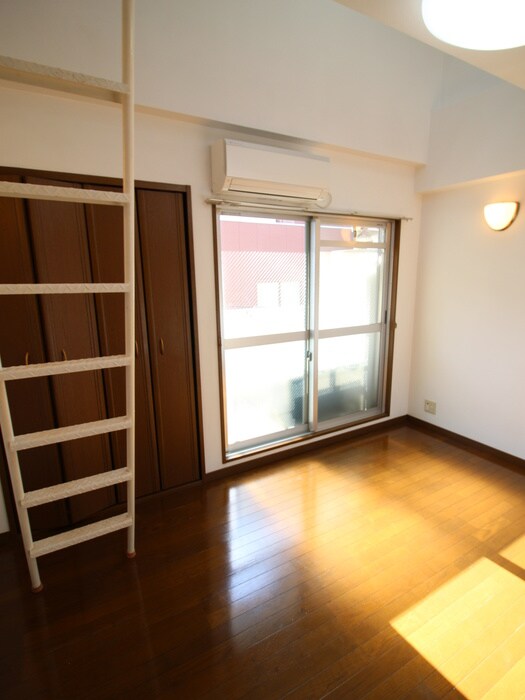 物件内観写真13　(居室)