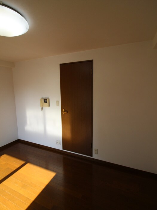 物件内観写真16　(居室)