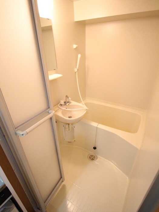 物件内観写真14　(バス／シャワールーム等)