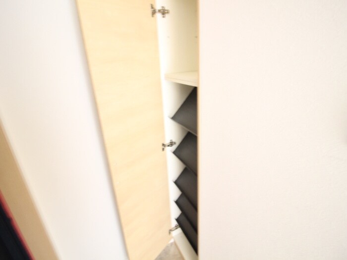 物件内観写真18　(靴箱)