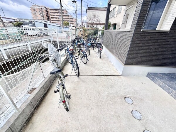 駐輪場