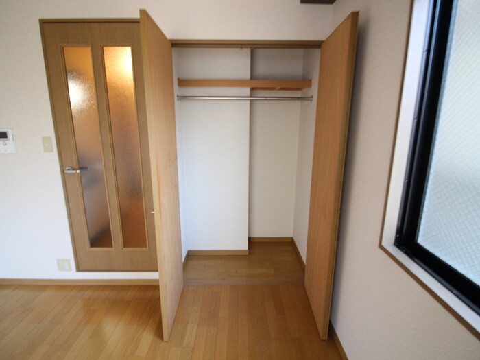 物件内観写真10　(収納)