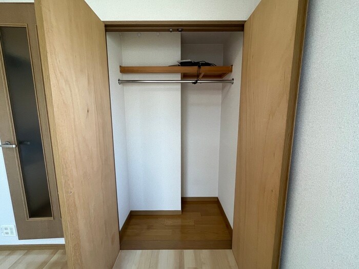 物件内観写真13　(収納)