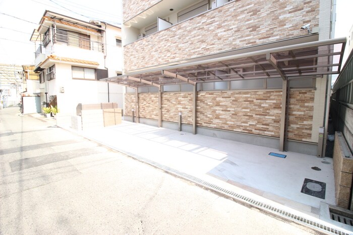 物件外観写真2　(外観写真)