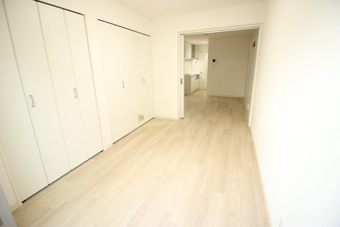 物件内観写真10　(居室)