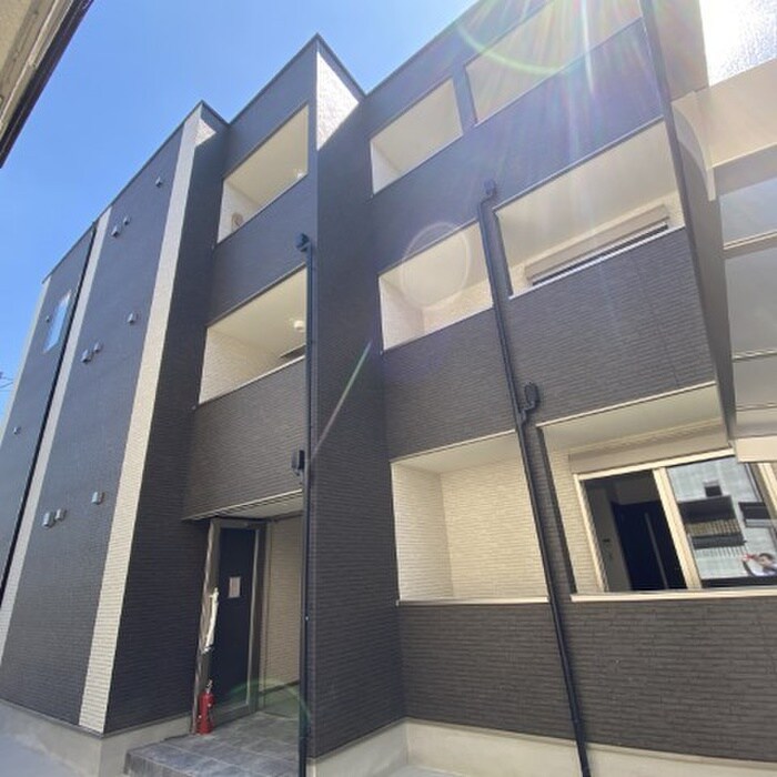 物件外観写真2　(外観写真)