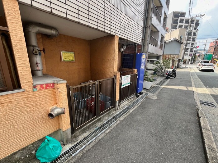 物件外観写真3　(建物設備)
